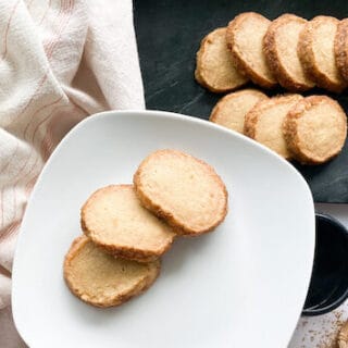 3 ingrediente cookie-uri cu zahăr brun